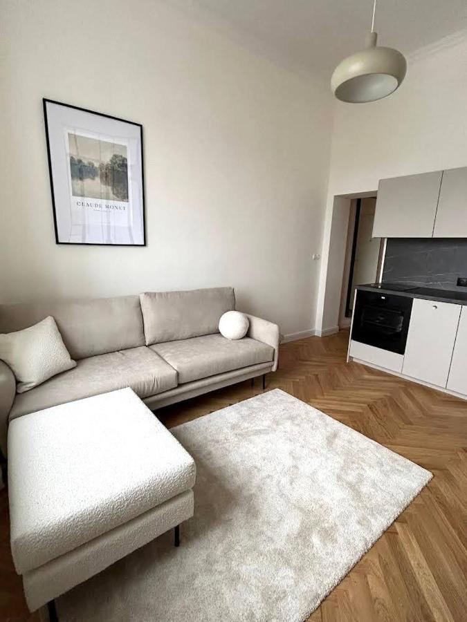 Old Town Residence , Wi-Fi , 2-Beds , Aesthetics - By Hik Apartments Warsaw Ngoại thất bức ảnh